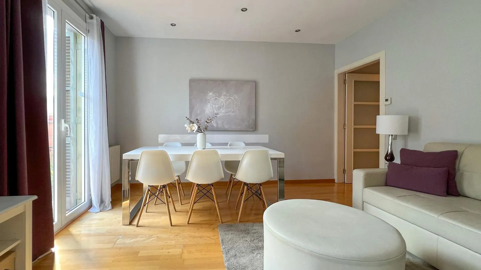 Stay U-Nique Apartments Sepulveda Barcelona Spanien